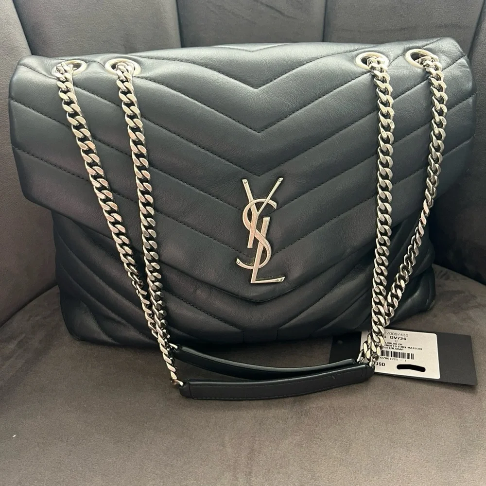 Reserved-Yves Saint Laurent Lou Lou Shoulder Bag - Picture 4 of 17